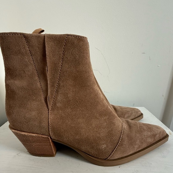 NWOB Rag & Bon Dart Suede Tan Brown Camel Taupe Ankle Boot Bootie Pointed Toe 10 - Picture 13 of 15